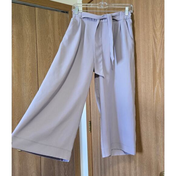 Lululemon Noir Cropped Wide Leg Pants - Picture 5 of 9